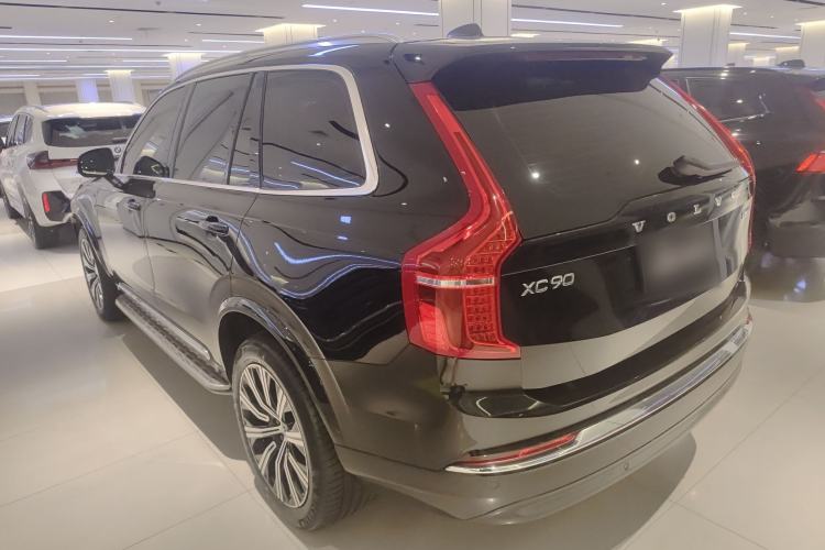 Used Volvo XC90 2024 B6 Zhiyi Luxury 7-Seater Rear Left 45 Deg