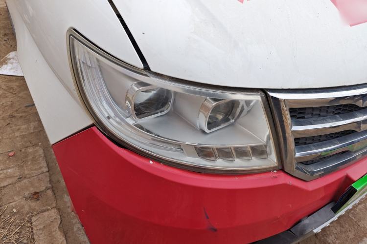 Used Lifan Auto Letu 2015 1.5L S Comfort Version Right Front Headlight