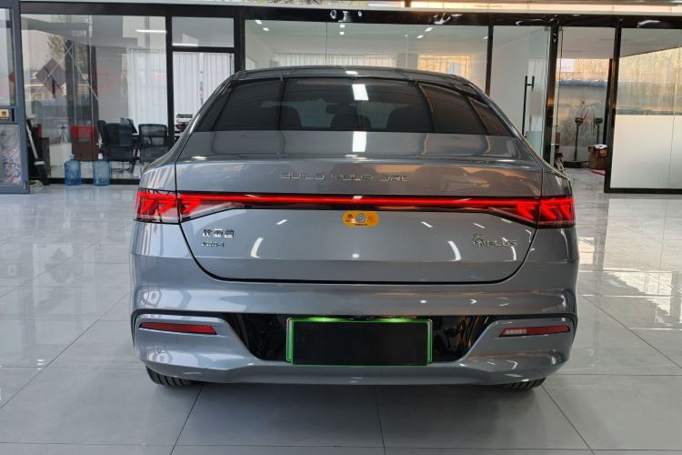 Used BYD Qin PLUS 2024 HONOR Edition DM-i 55KM Leading Model
