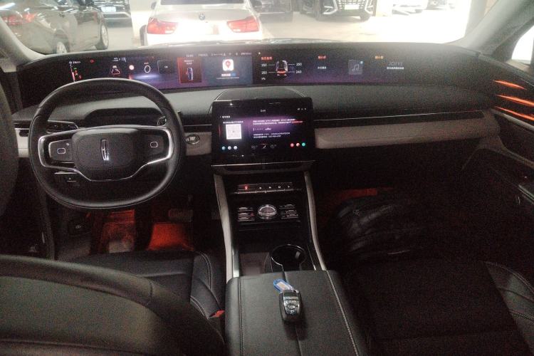 Used Lincoln Nautilus 2025 2.0T Four-Wheel Drive Luxury Edition
