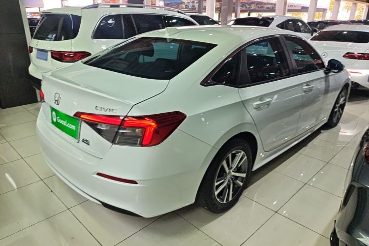 Used Honda Civic 2023 240TURBO CVT Dynamic Edition
