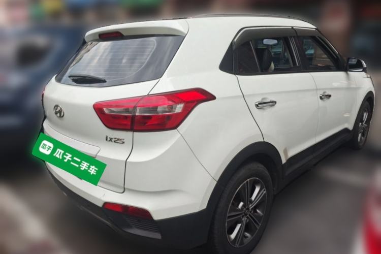 Used Hyundai ix25 2015 1.6L Automatic Two-Wheel Drive Smart GLS Trim
