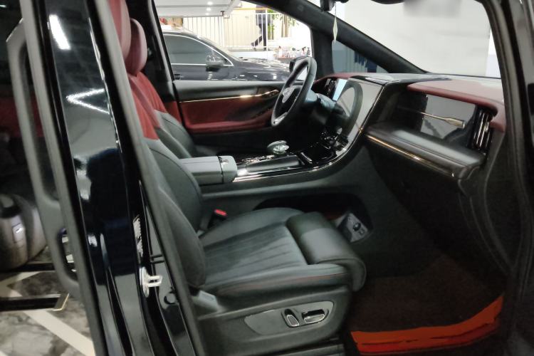 Used GAC Trumpchi M8 2024 Zongshi Series 400T Ultimate Edition
