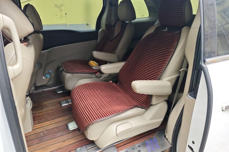 Used Buick GL8 2017 25S Luxury Version China V Standard Left Rear Seat