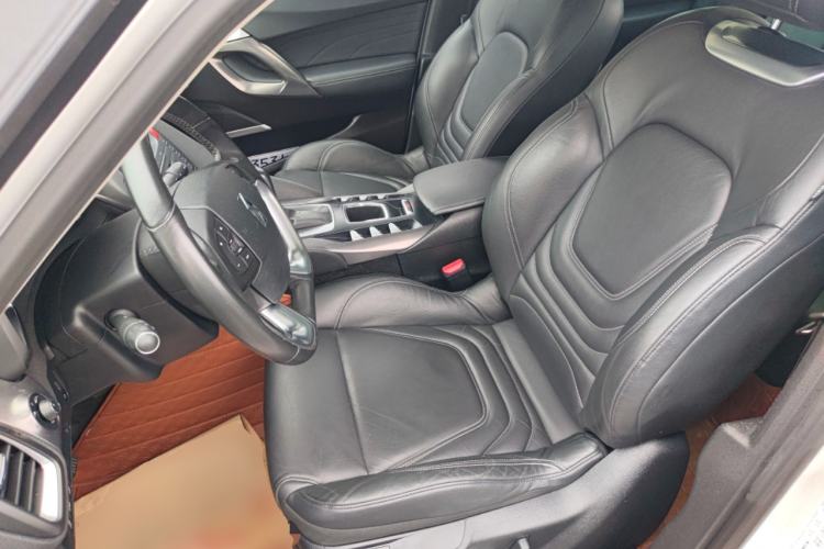 Used DS 5 2014 1.6T Luxury Edition THP160