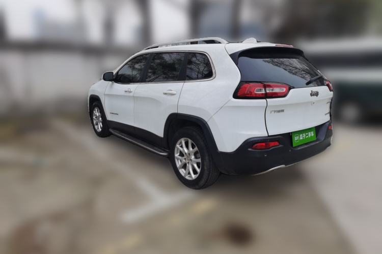 Used Jeep Cherokee 2017 2.0L Superior Edition