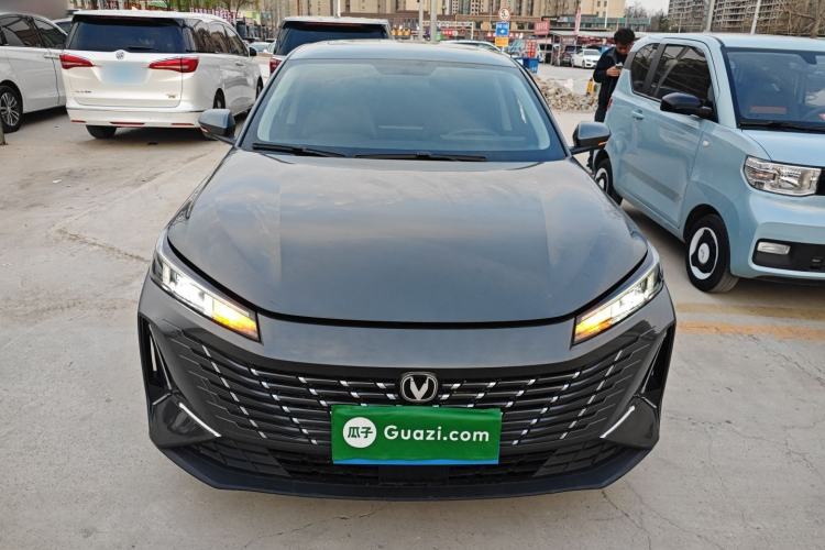 Used CHANGAN Eado 2024 1.5T GDI Automatic Prestige Edition Front