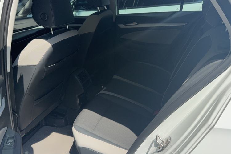 Used Volkswagen Golf 2023 Facelift 280TSI DSG Pro Interior 2