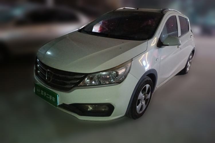 Used Baojun 310 2016 1.2L manual Comfort trim level
