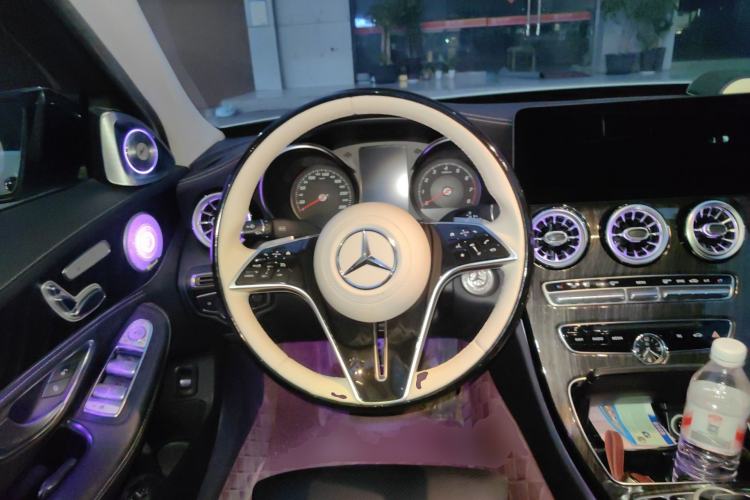 Used Mercedes-Benz C-Class 2017 Facelift C 200 L Sport Edition Steering Wheel