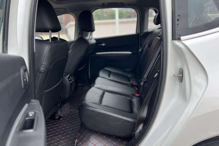 Used Peugeot 3008 2016 1.6THP Automatic Classic Edition