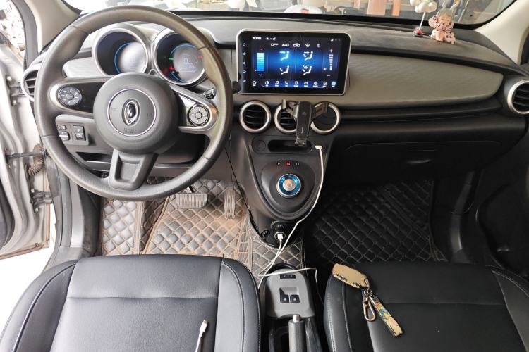 Used ORA Black Cat 2021 351 km Standard Version Center Console