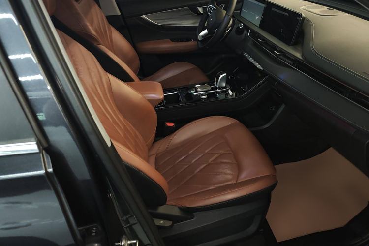 Used Chery Tiggo 8 PLUS 2021 290TGDI DCT Luxury Edition 6-Seater