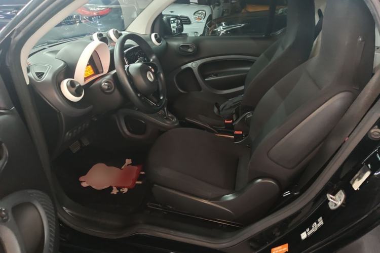 Used smart fortwo 2018 1.0L 52kW Hardtop Dynamic Version China V
