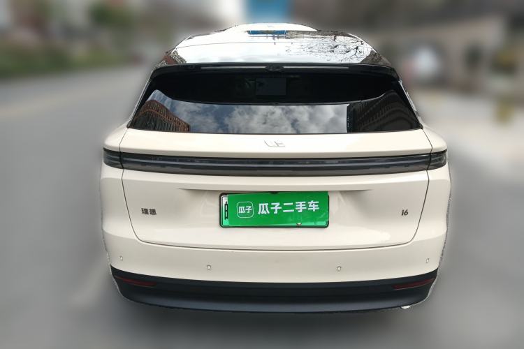 Used Li Auto i6 2025 Model Two-Wheel-Drive Standard Type
