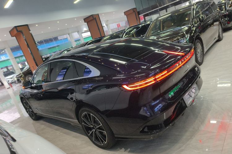 Used VOYAH PASSION 2024 PHEV Four-Wheel Drive Ultra-Long Range Flagship Model Left Side