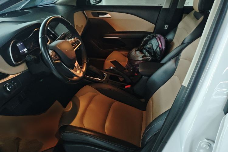 Used Chevrolet Monza 2022 320 Automatic Enjoyment Sunroof Version Left Front Seat