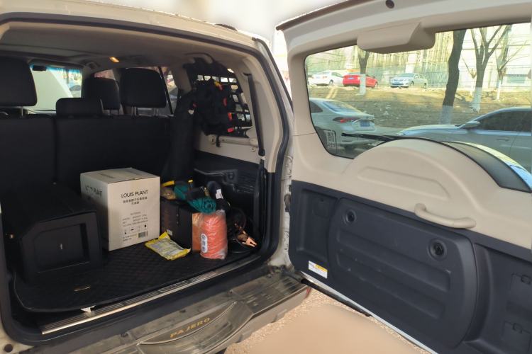 Used Mitsubishi Pajero 2016 3.0L Automatic Prestige Version China IV Standard
