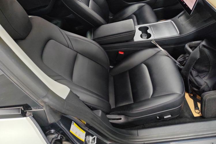 Used Tesla Model 3 2021 Revised Version II – Performance High-Performance All-Wheel-Drive Edition
