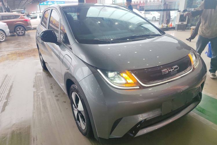 Used BYD Dolphin 2023 420 km Fashion Edition