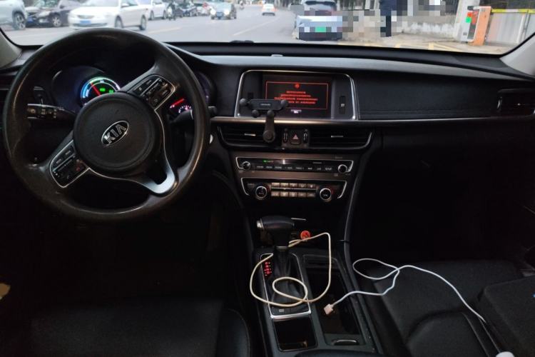 Used Kia K5 2016 2.0L Hybrid GLS