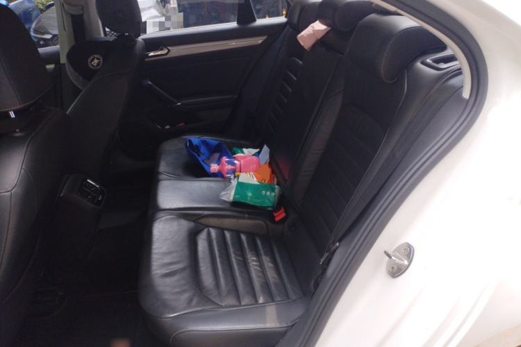 Used Volkswagen Lamando 2018 280TSI DSG Comfort Edition
