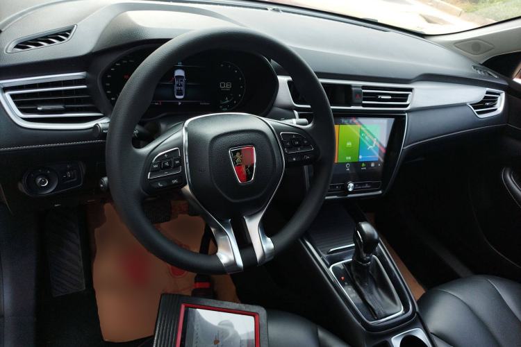 Used Roewe i5 2020 1.5L Automatic 4G Connect Luxury Flagship Edition