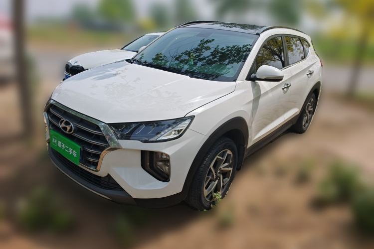 Used Hyundai Tucson 2019 280TGDi Dual-Clutch Two-Wheel Drive Fashion Edition China VI Standard