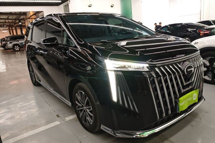 Used GAC Trumpchi M8 2024 Master Series 400T Ultimate Edition Front Right 45 Deg