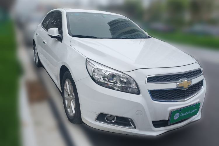 Used Chevrolet Malibu 2013 2.4L Automatic Luxury Edition Front Right 45 Deg