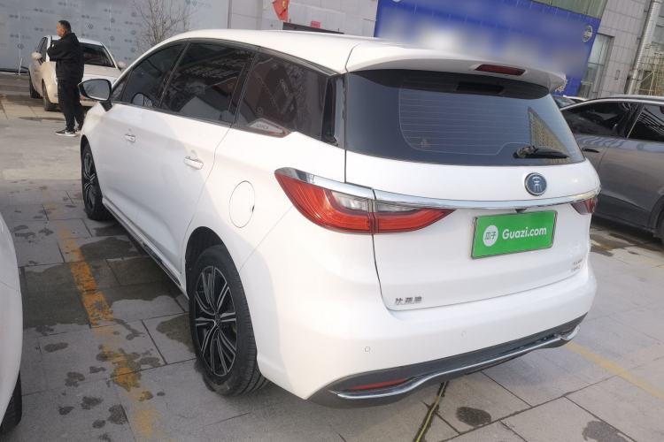 Used BYD Song MAX New Energy 2019 DM 1.5T Smart Connect Advanced 7-Seater China VI Standard