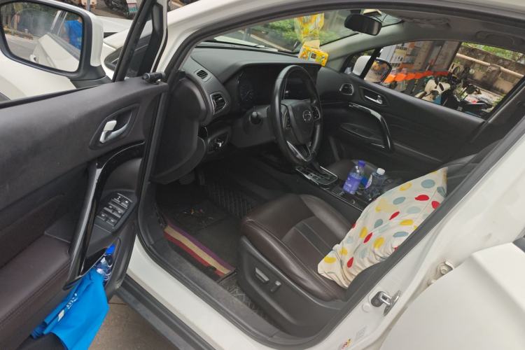 Used GAC Trumpchi GS4 2018 235T Automatic Two-Wheel Drive Luxury Smart Connectivity Millionth Anniversary Edition
