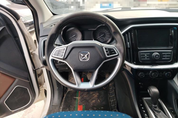 Used JMC Yusheng S350 2016 2.0T Automatic All-Wheel Drive Gasoline Luxury Edition 5 Seats Steering Wheel