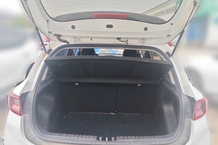 Used Kia kx1 Stonic 2021 1.4L CVT Sunroof Model Trunk