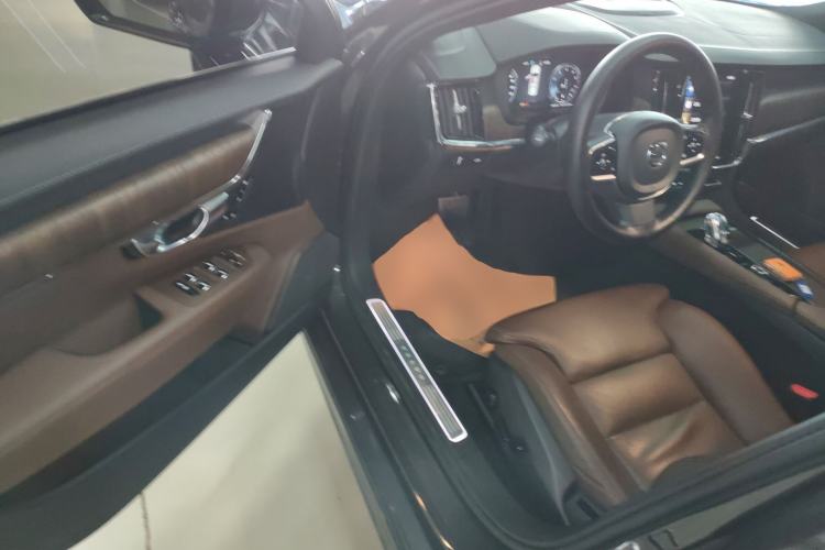 Used Volvo S90 2021 B5 Zhiyuan Luxury Edition
