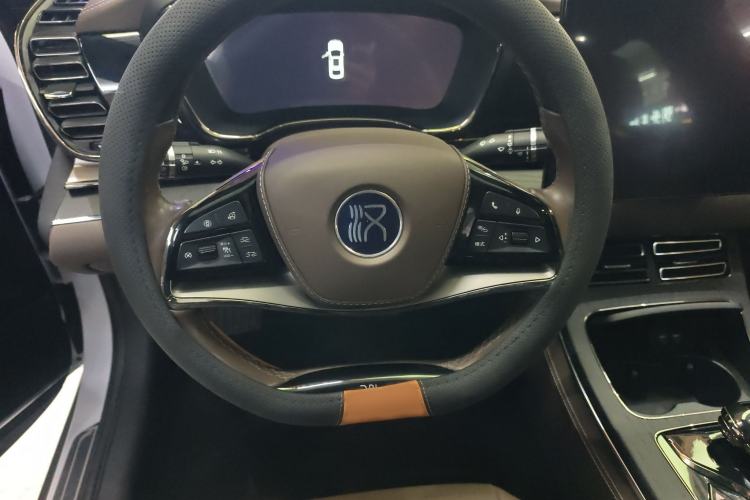 Used BYD Han 2020 DM Four-Wheel Drive Performance Edition Prestige Model Steering Wheel