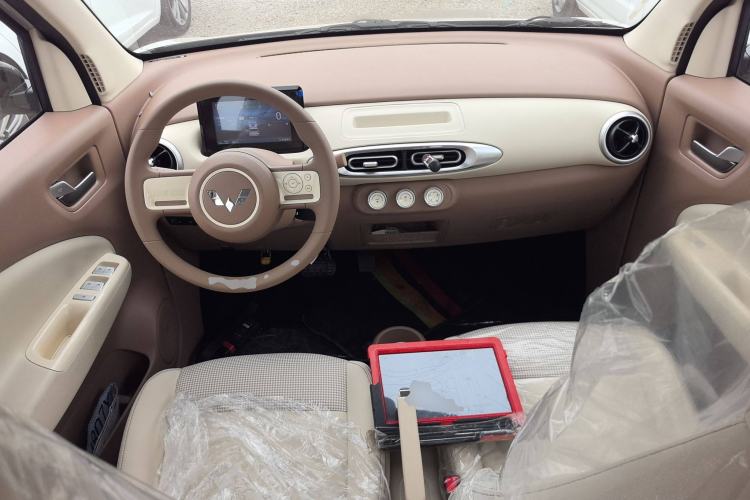 Used Wuling Hongguang MINIEV 2025 Four-Door Version Advanced Edition