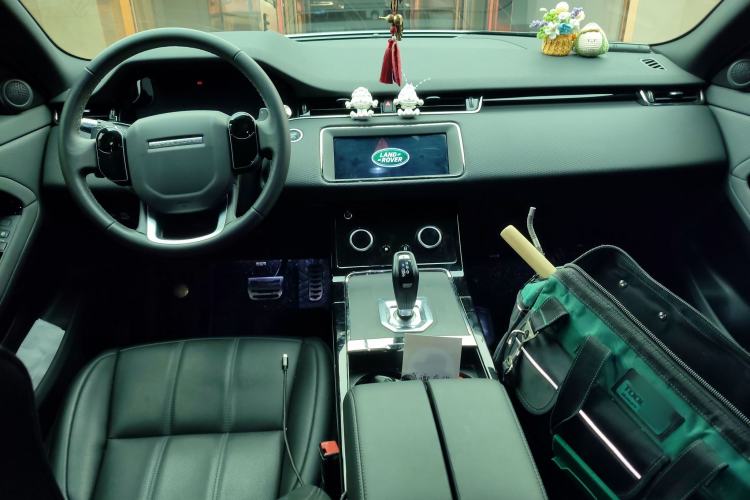 Used Land Rover Range Rover Evoque 2020 249 PS R-DYNAMIC S Black Edition Sport Version