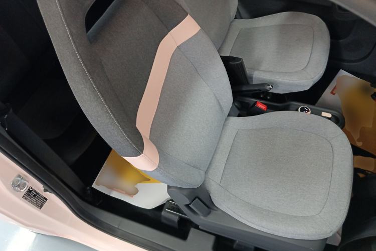Used Wuling Hongguang MINIEV 2022 Macaron Fashion Edition Lithium-Nickel-Cobalt-Alpha-oxide Right Front Seat