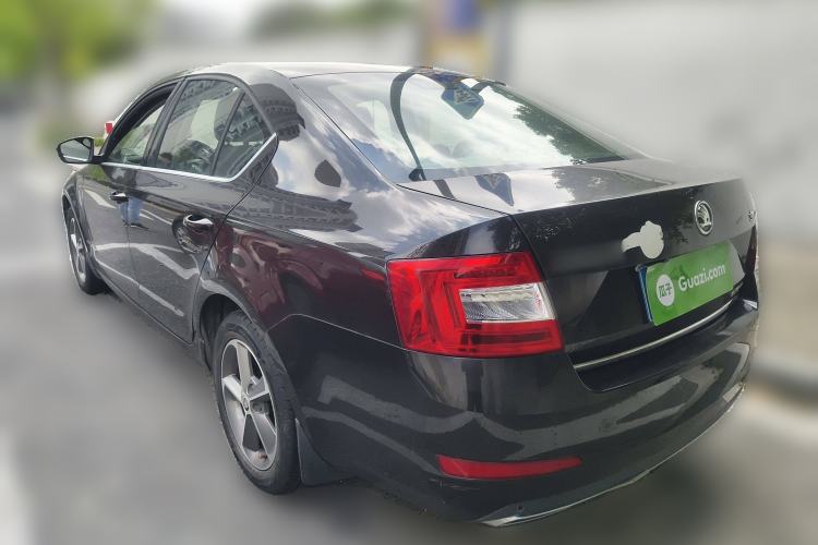 Used Skoda Octavia 2015 1.6L Manual Yijun Edition
