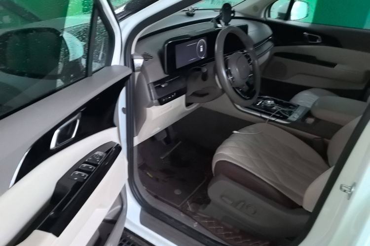 Used Kia Carnival 2021 2.0T Luxury Tech Edition
