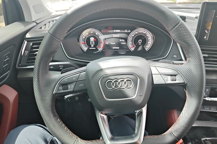 Used Audi Q5L 2022 Updated 45T Luxury Dynamic Version