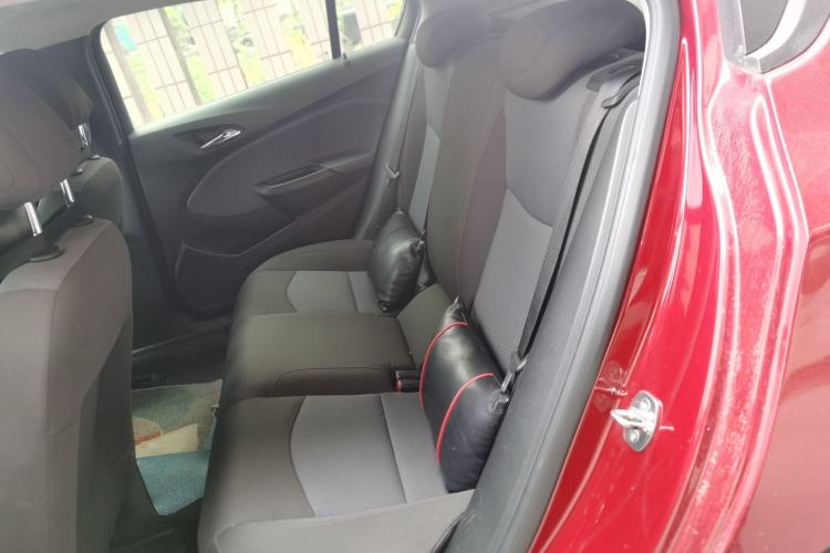 Used Chevrolet Cruze 2017 1.5L Hatchback Automatic Pioneer Sunroof Edition Left Rear Seat