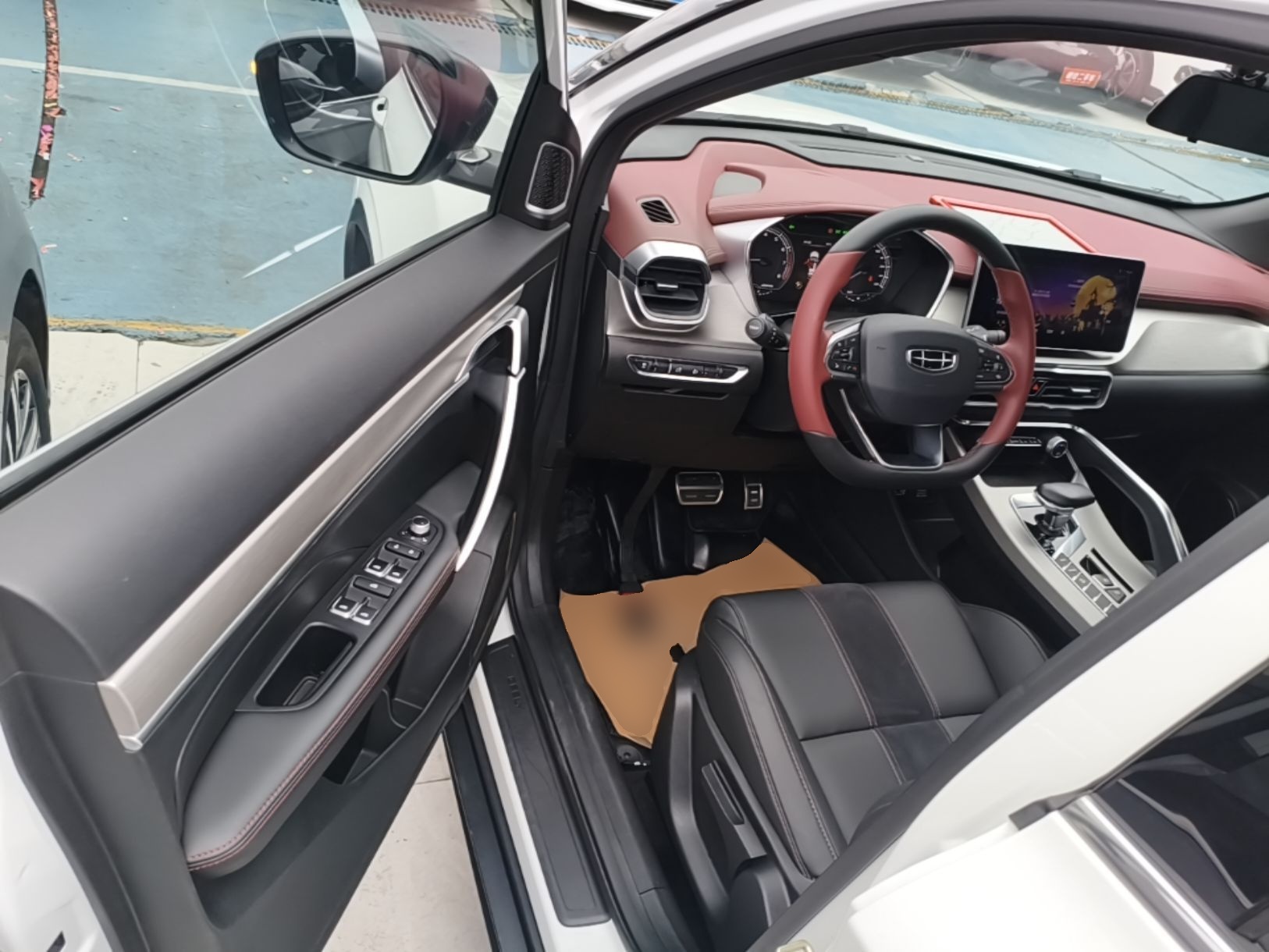Geely Auto Coolray 2021 1.5TD DCT Starry Edition — снимка 18