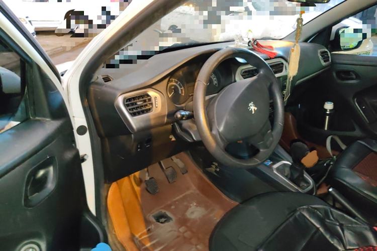 Used Peugeot 301 2014 1.6L Manual Comfort Edition
