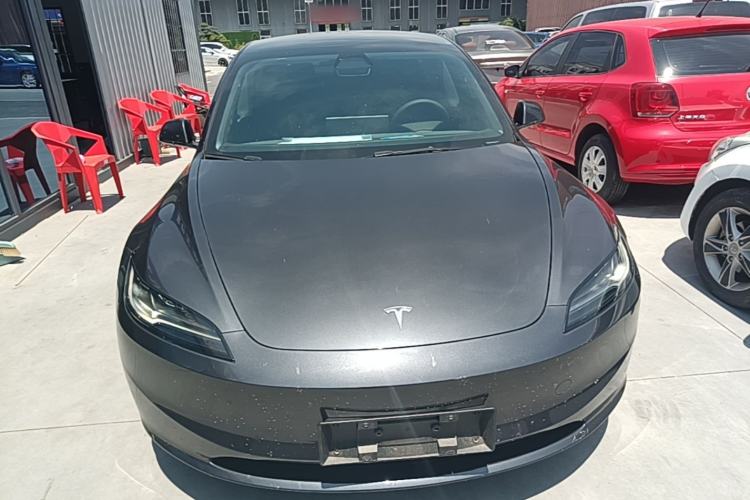 Used Tesla Model 3 2025 Rear-Wheel-Drive Version
