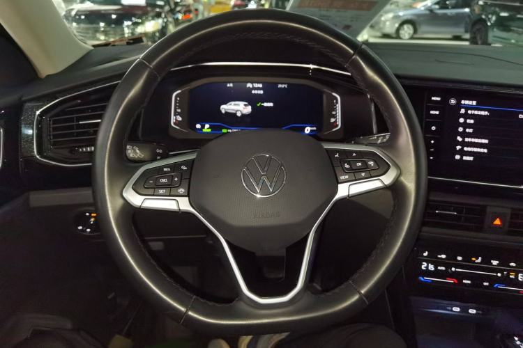 Used Volkswagen Tayron GTE Plug-in Hybrid 2022 1.4T Luxury Edition Steering Wheel