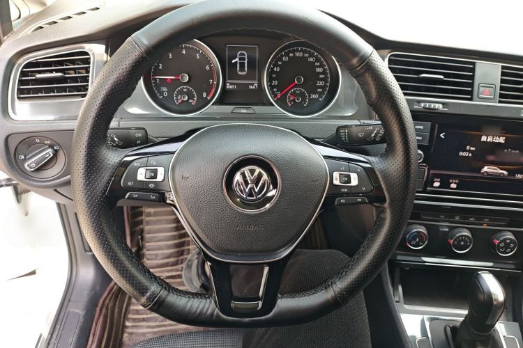 Used Volkswagen Golf 2019 280TSI DSG Comfort Version China VI Standard