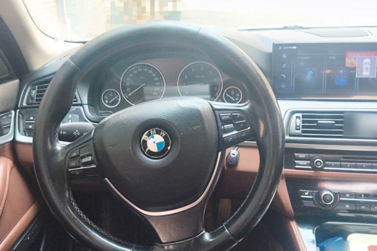 Used BMW 5 Series 2017 520Li Elegant Edition
