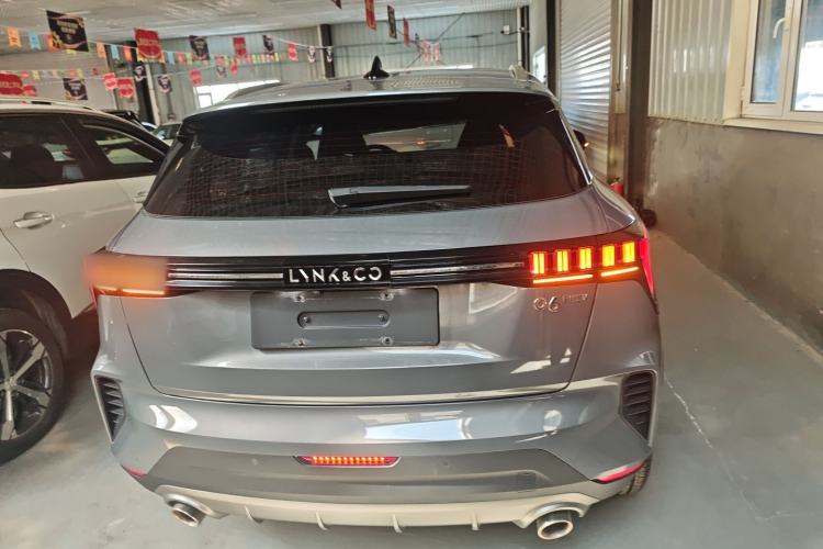 Used Lynk & Co 06 EM-P 2022 PHEV 84 km Range Pro Version Rear